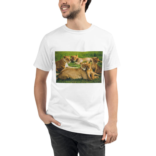 Nature's Pride: Organic Lion Family Print T-Shirt - Embrace the Wild in Style!